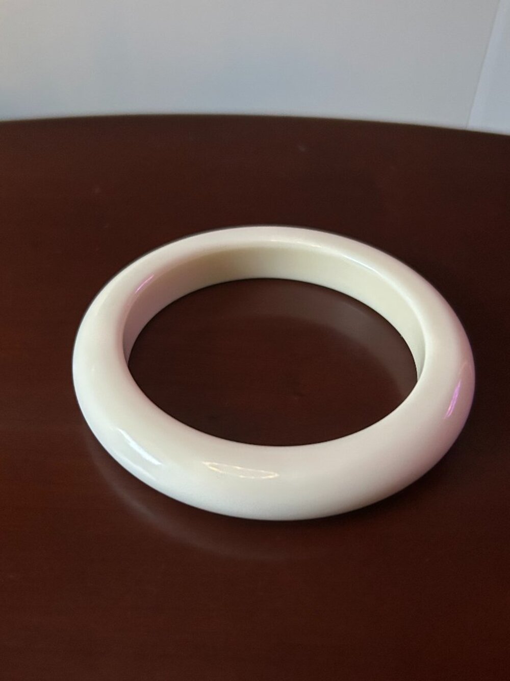 Vintage Creamy Ivory Chunky Bangle Bracelet | Mid Century Off White Lucite Stack